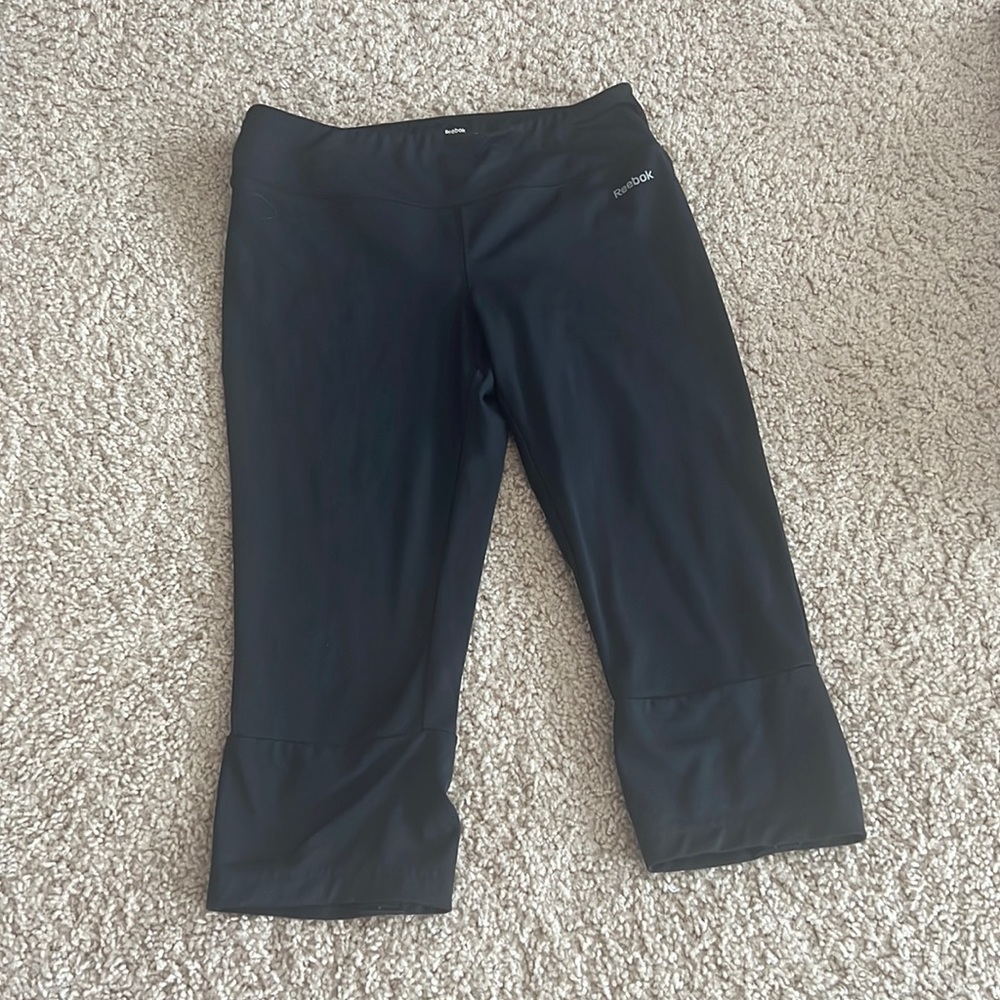 capris